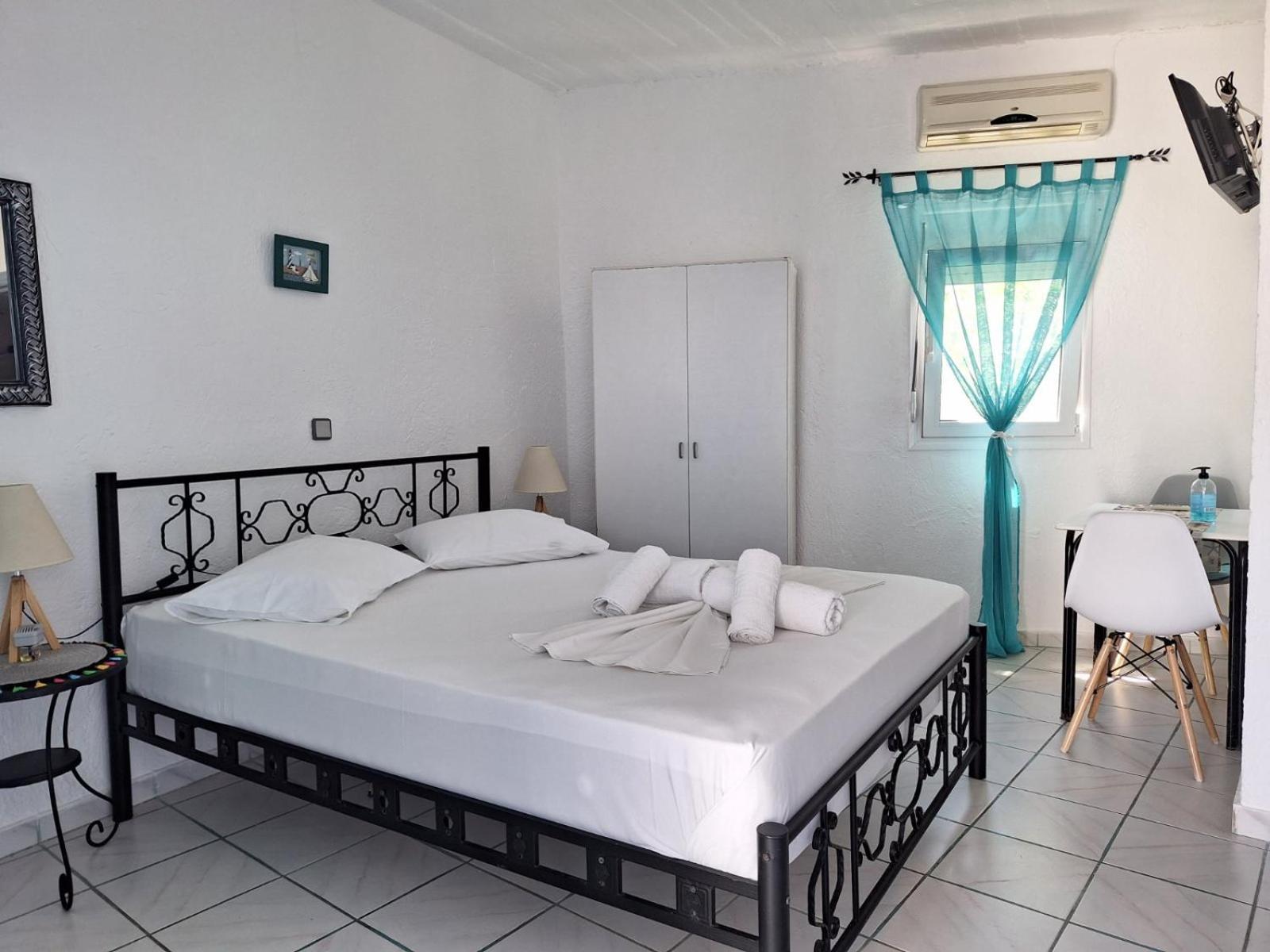Βig Βlue Apartments Makrýgialos Zewnętrze zdjęcie